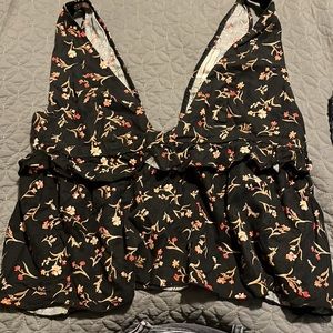 Urban Outfitters Black Floral Print Sleeveless Ruffled V-Neck Top Blouse